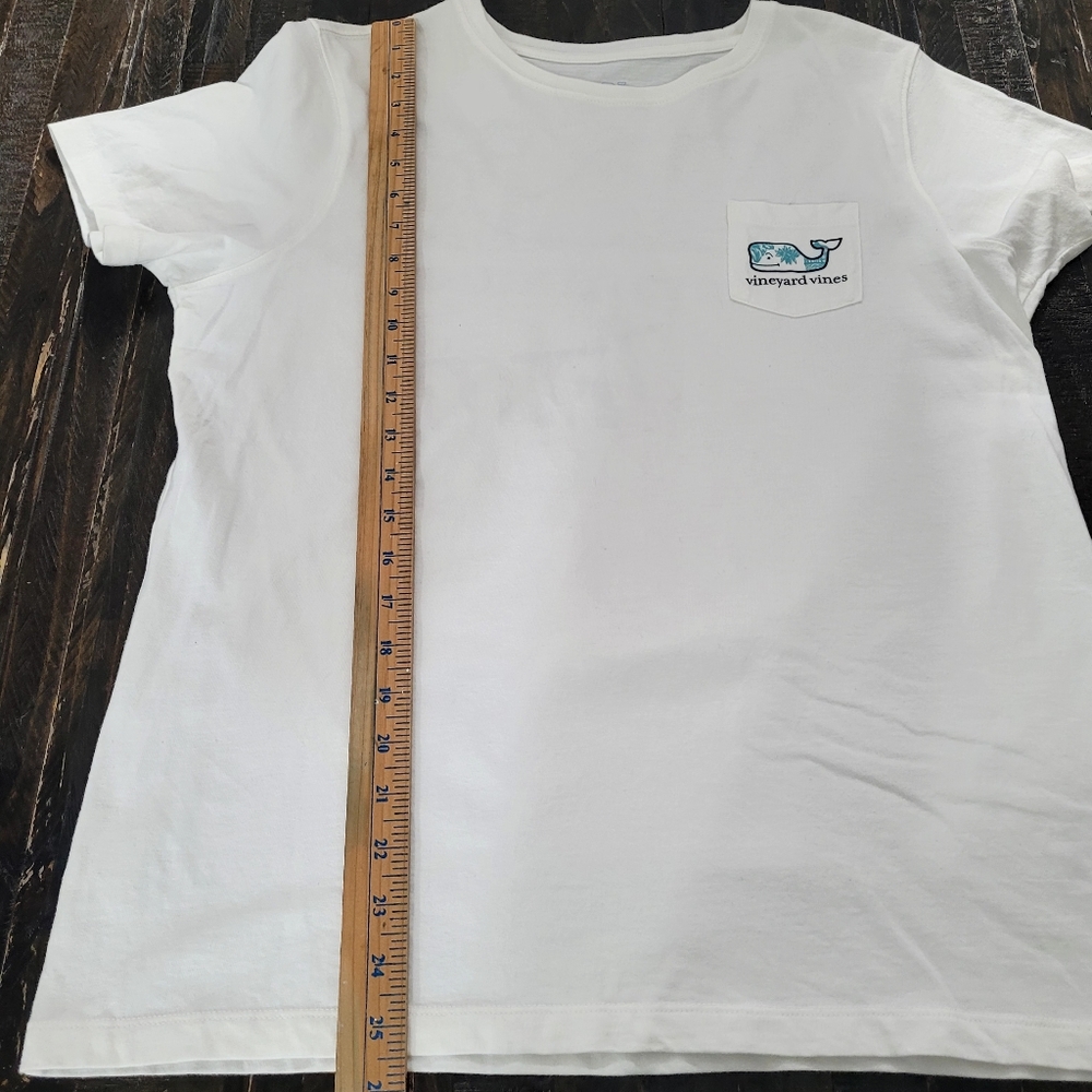 Vineyard Vines T-Shirt Womens Size Large - Picture 6 of 7